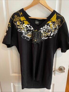 Affliction Black V-Neck Tee with Yellow and White Graphic